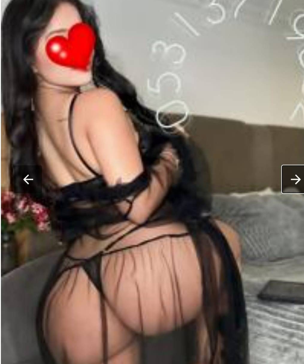 Kayaşehir Escort Gül İle Sıcak Dokunuşlarla Fanteziler